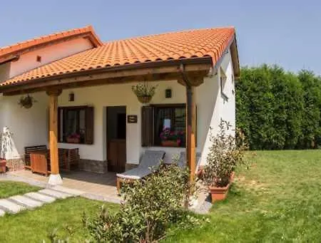 La Campa De Faedotonin Apartment Cudillero